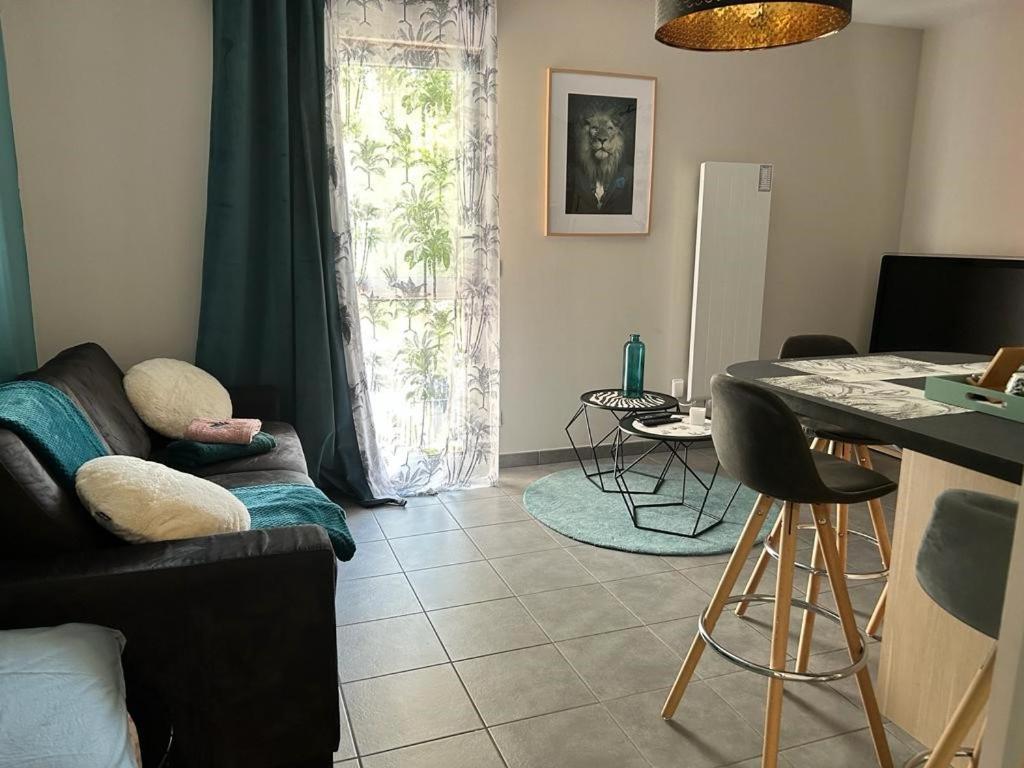Elegant 45 M2 Lyon 6 + Garage. Idealement Situe Lião Exterior foto